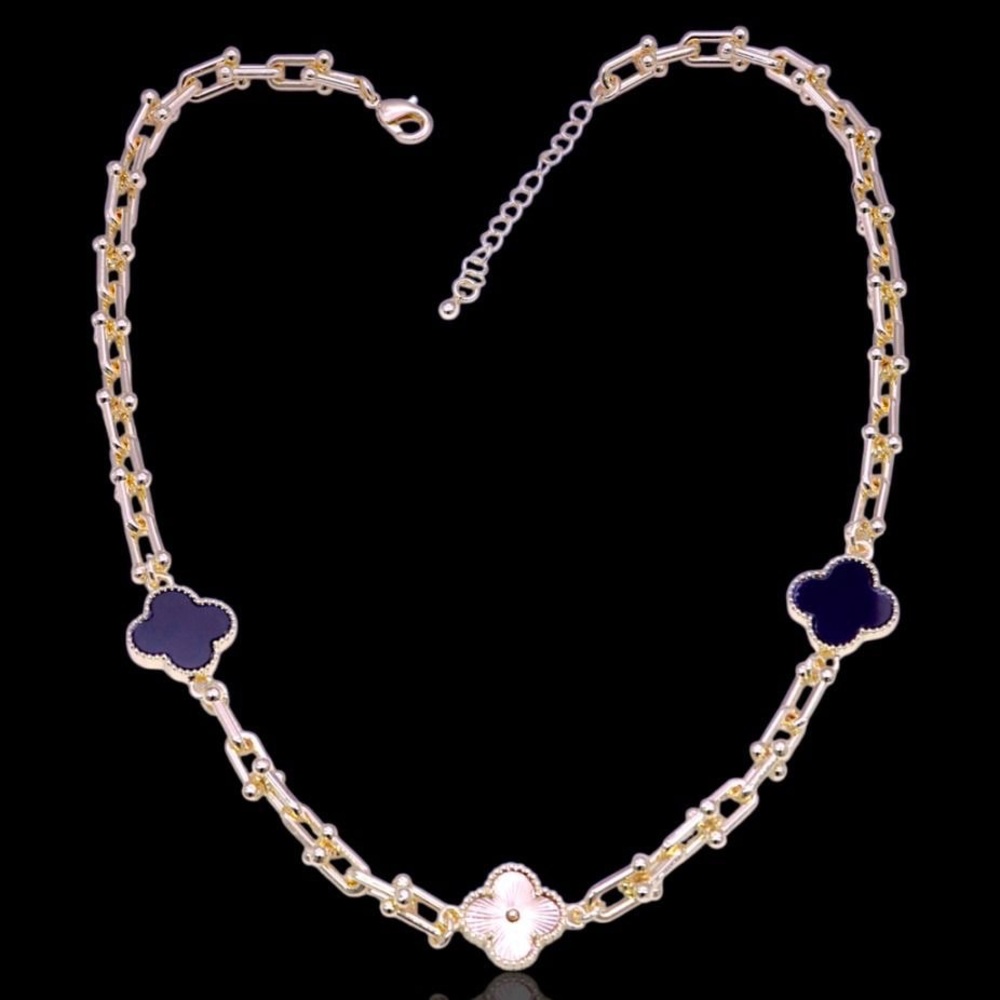 Elegant Gold and Black Women's Necklace